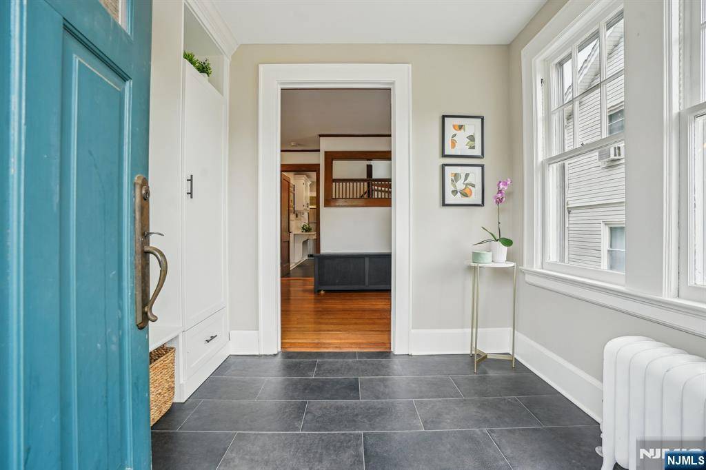 West Orange, NJ 07052,10 Wilson TER