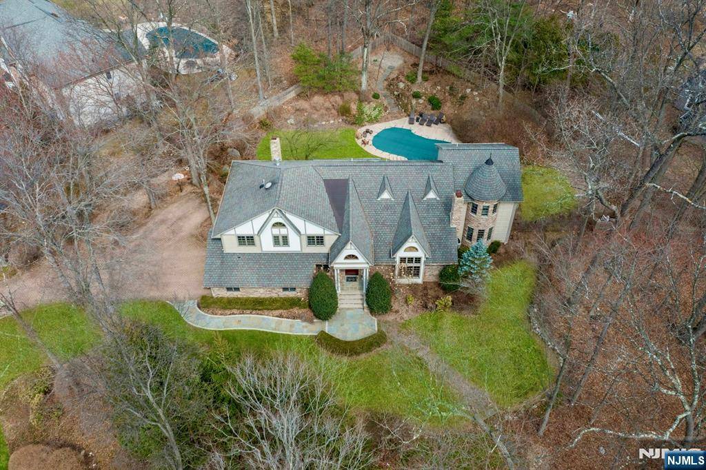 Franklin Lakes, NJ 07417,717 Ashmont RD