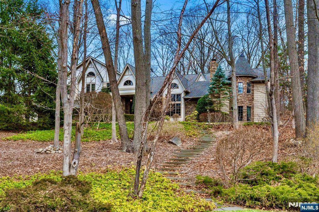 Franklin Lakes, NJ 07417,717 Ashmont RD