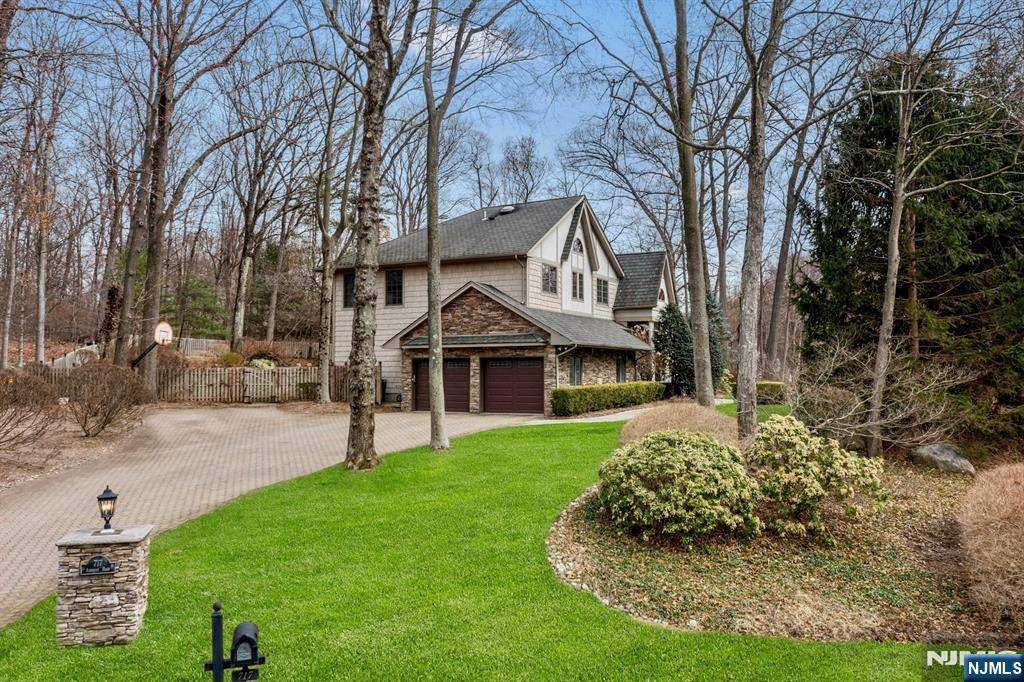 Franklin Lakes, NJ 07417,717 Ashmont RD