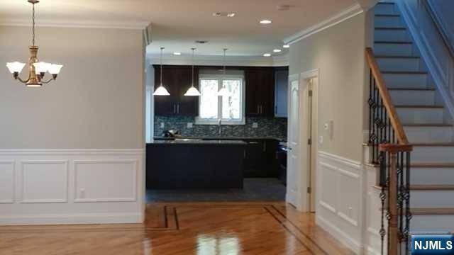 Palisades Park, NJ 07650,120A Princeton PL