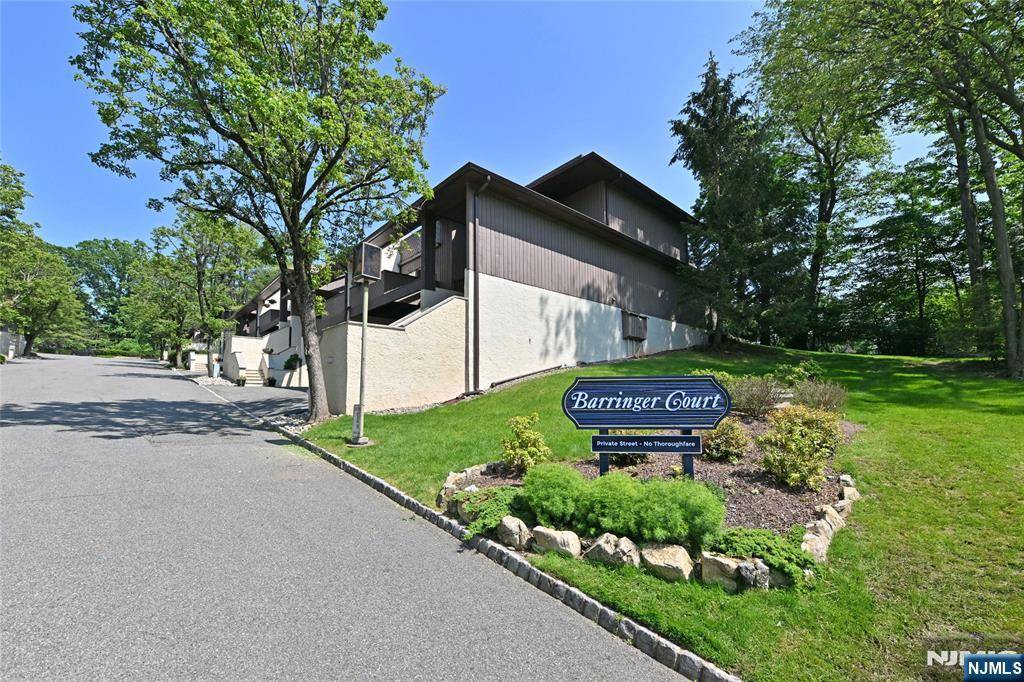West Orange, NJ 07052,403 Barringer CT
