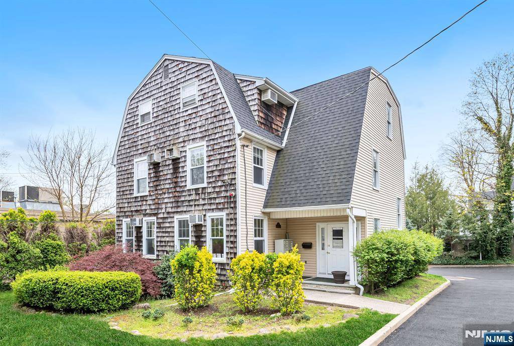 Ridgewood, NJ 07450,114 2nd ST