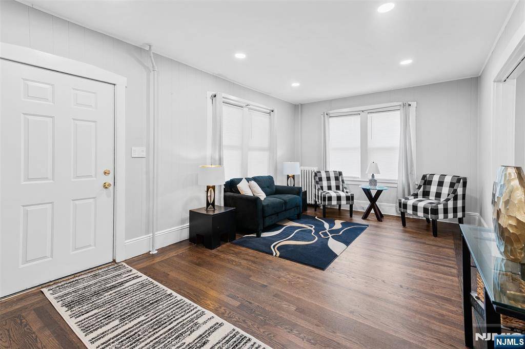 Teaneck, NJ 07666,1146 Stasia ST