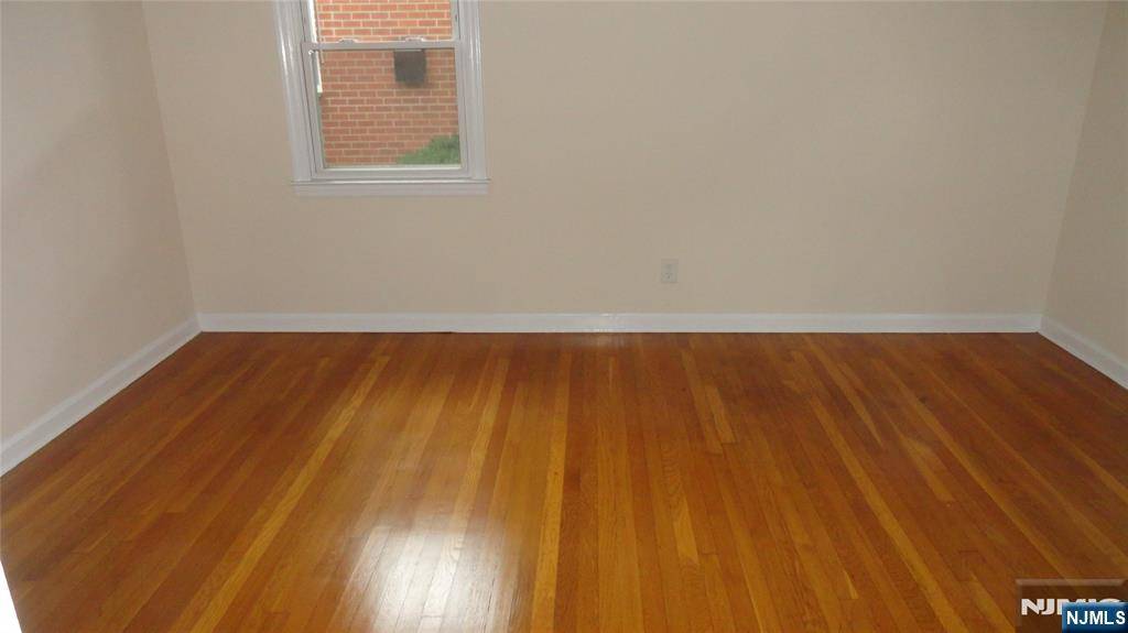 Ridgefield Park, NJ 07660,278-282 TEANECK RD #1-A