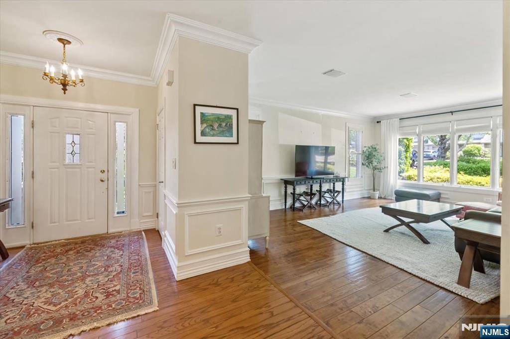 Mahwah, NJ 07430,289 Vista View DR
