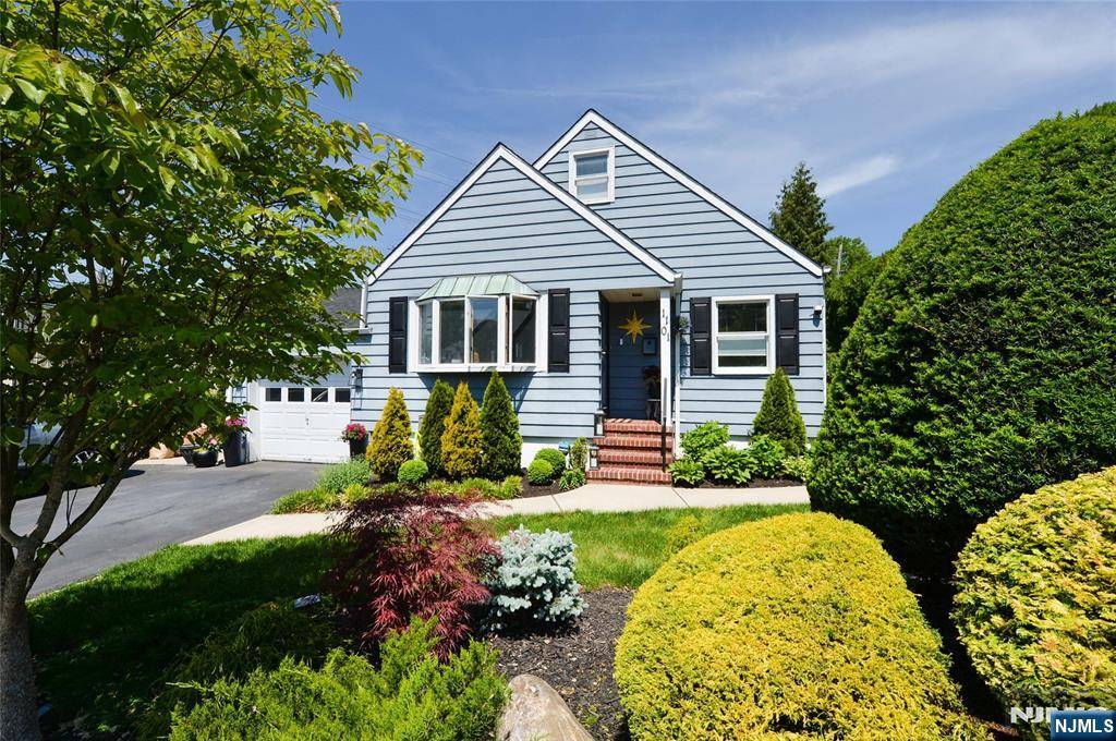 Fair Lawn, NJ 07410,11-01 Long RD