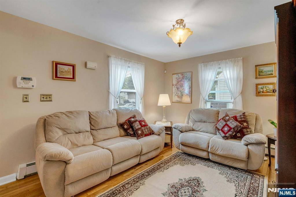 Fair Lawn, NJ 07410,10-14 1st ST
