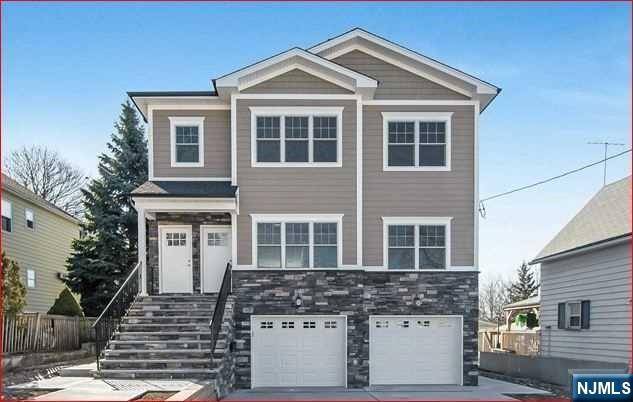 Lyndhurst, NJ 07071,734 2nd AVE #2