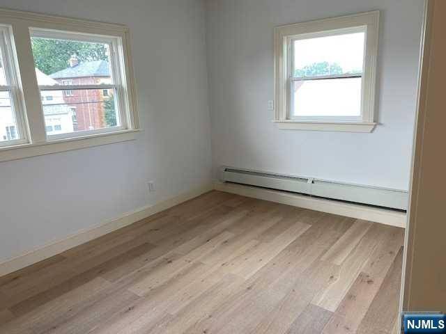 Lyndhurst, NJ 07071,324 Grant AVE #2