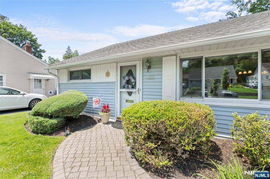 Rutherford, NJ 07070,458 Riverside TER