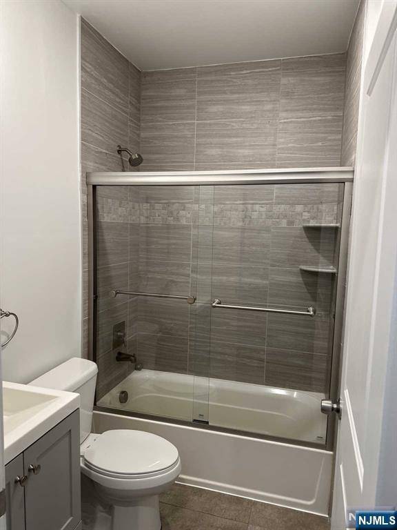 Kearny, NJ 07032,518 Hickory ST #1