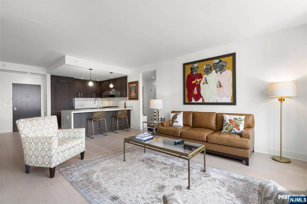 Hoboken, NJ 07030,1400 Hudson ST #730