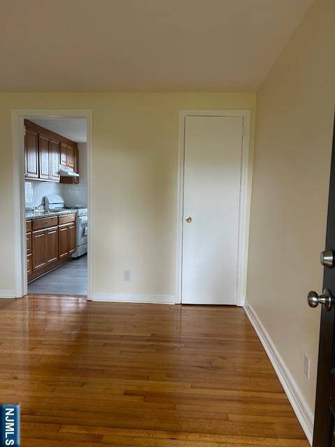North Arlington, NJ 07031,425 B Ridge