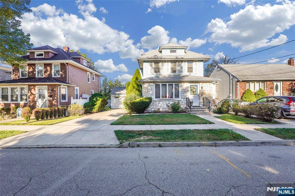 Ridgefield, NJ 07657,405 Abbott AVE