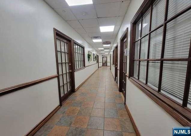 Palisades Park, NJ 07650,225 Broad AVE #310