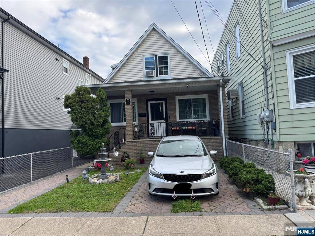 Kearny, NJ 07032,188 Hoyt ST