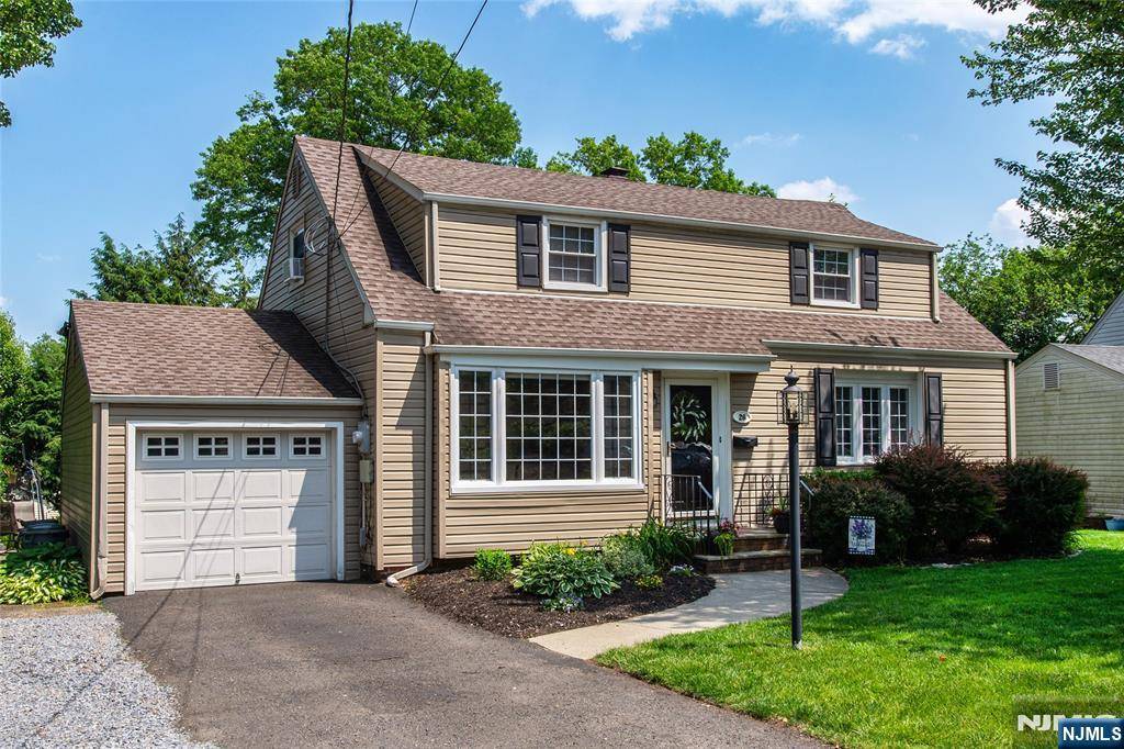 Fair Lawn, NJ 07410,26 Godwin AVE
