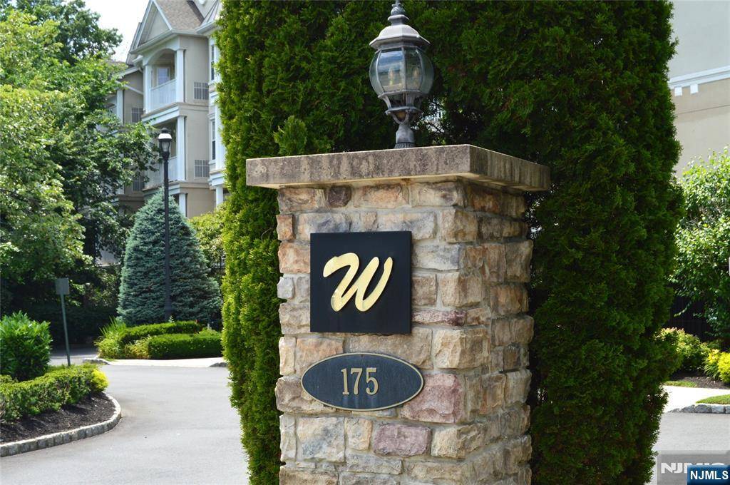 Rochelle Park, NJ 07662,175 Rochelle AVE #124