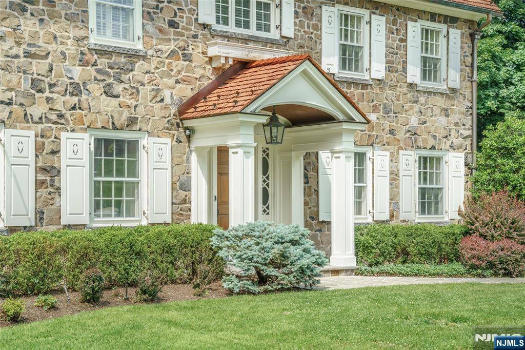 Millburn, NJ 07078,123 Highland AVE