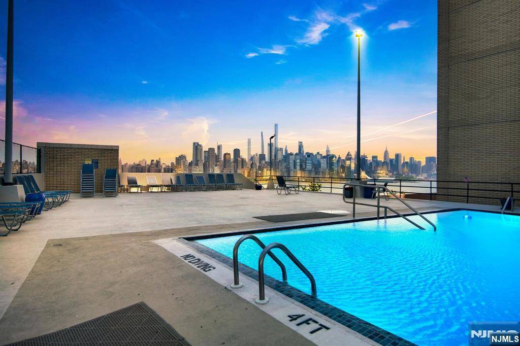 West New York, NJ 07093,6600 JFK Blvd E #23L