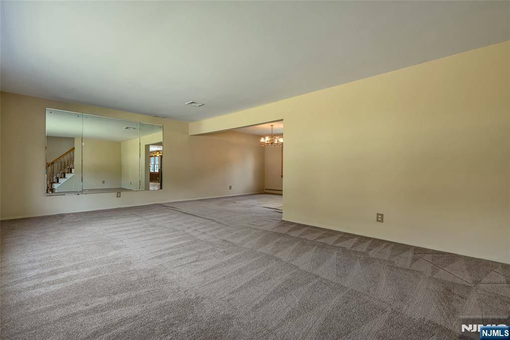 Haledon, NJ 07508,117 Avenue B