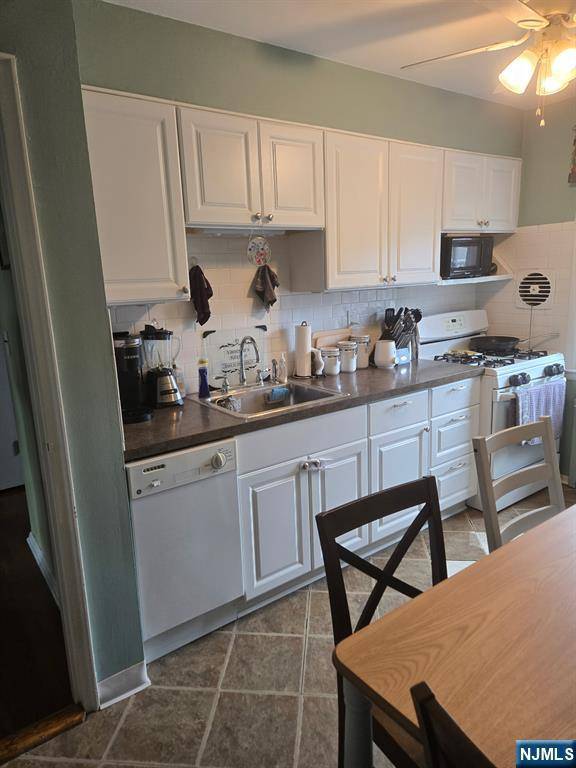 River Edge, NJ 07661,129 Howland AVE #2A
