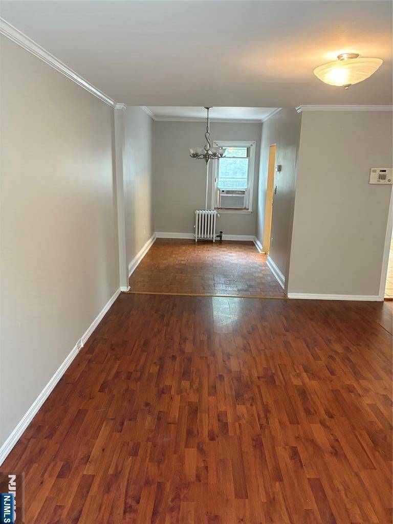 Orange, NJ 07050,552 Liberty ST