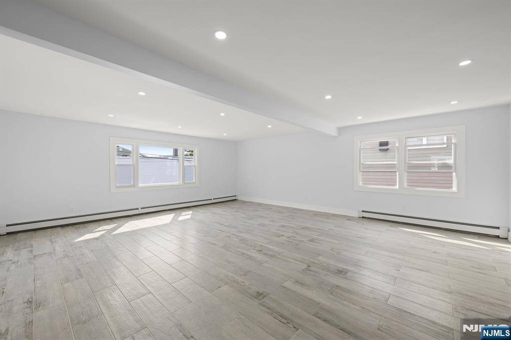 Haledon, NJ 07508,20 Geyer ST #1