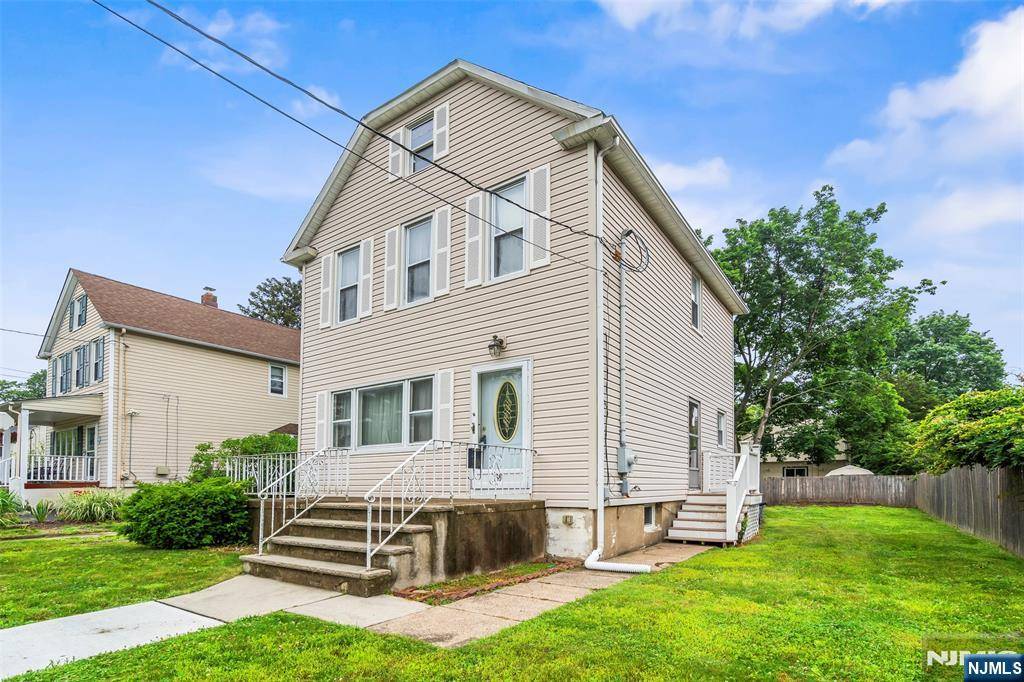 Maywood, NJ 07607,59 Washington AVE