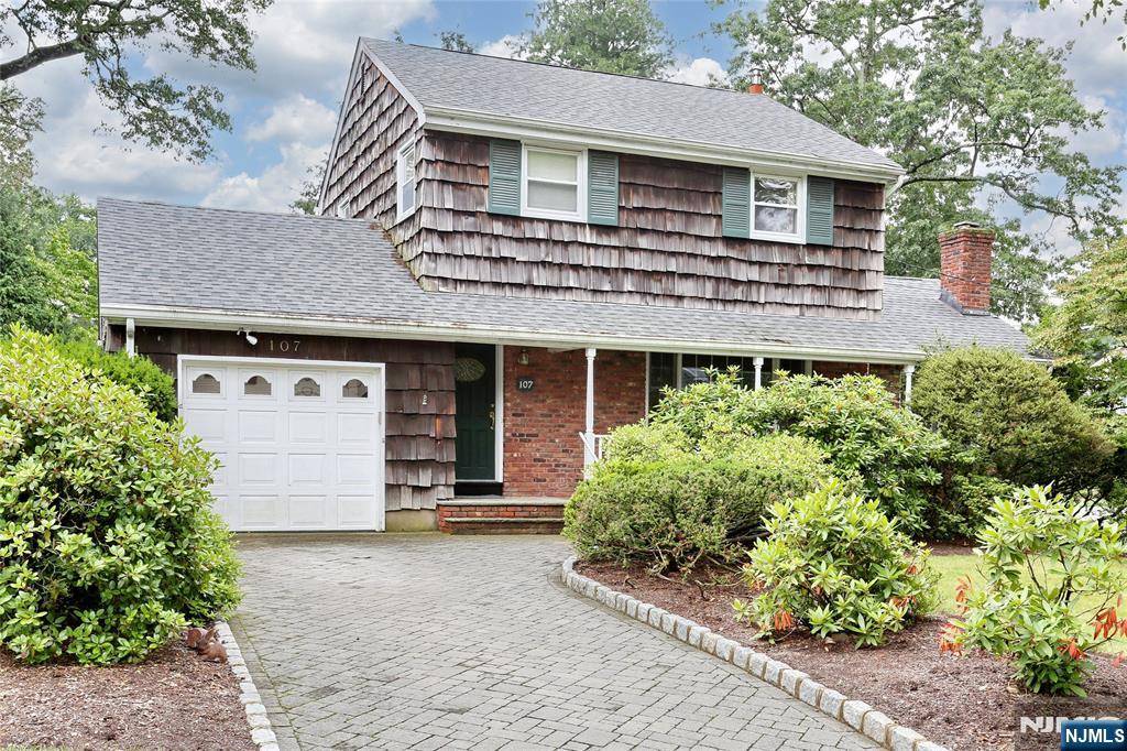 Hillsdale, NJ 07642,107 Ralph AVE