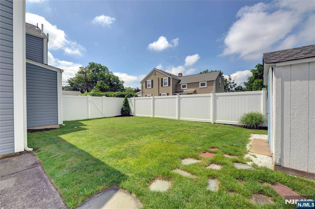 Pequannock Township, NJ 07444,306 Boulevard