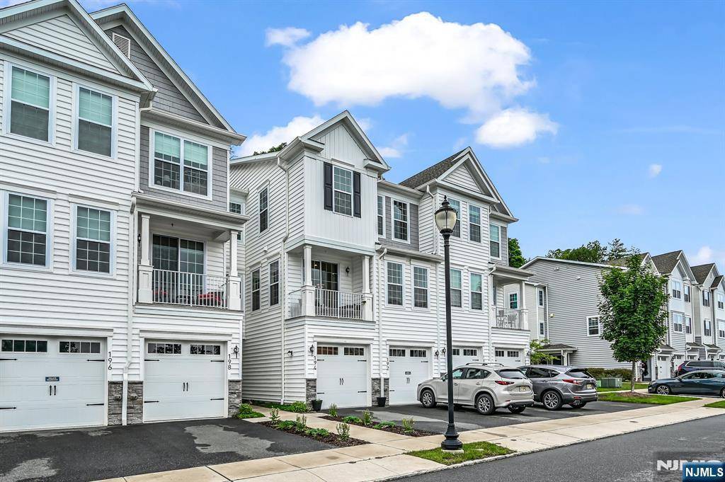 Cedar Grove, NJ 07009,194 Aspen DR #423