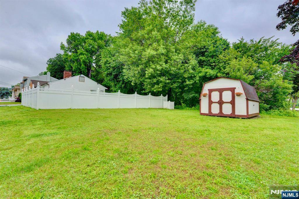 Secaucus, NJ 07094,76 Central LN