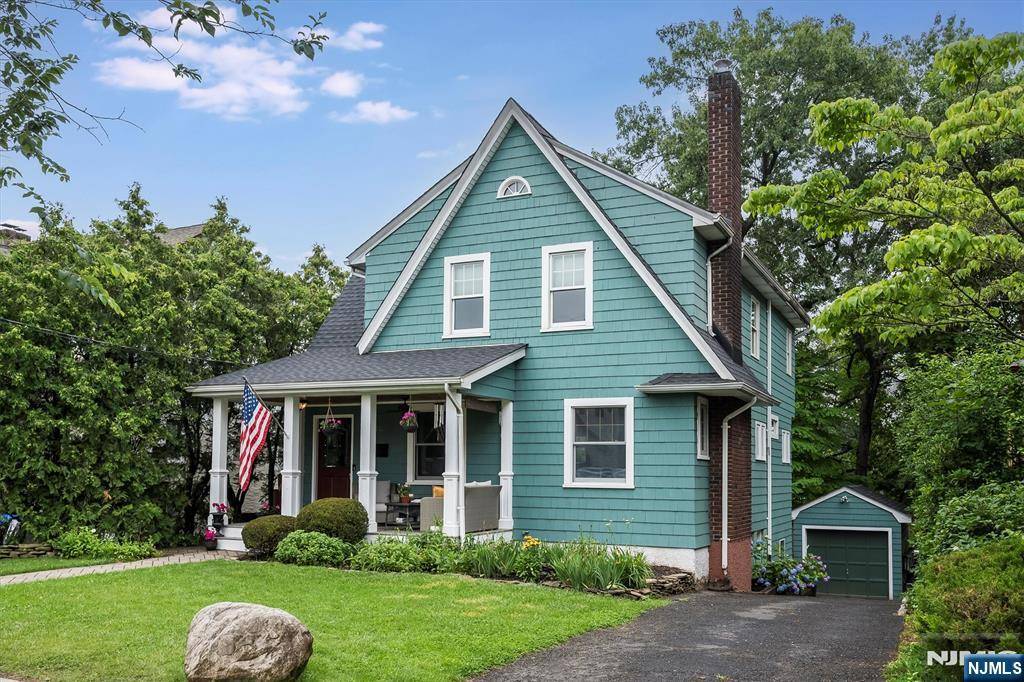 Glen Rock, NJ 07452,34 Harding RD