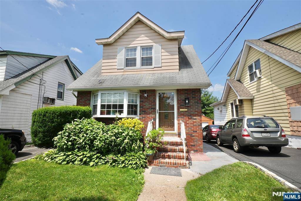 Belleville, NJ 07109,17 Garden AVE