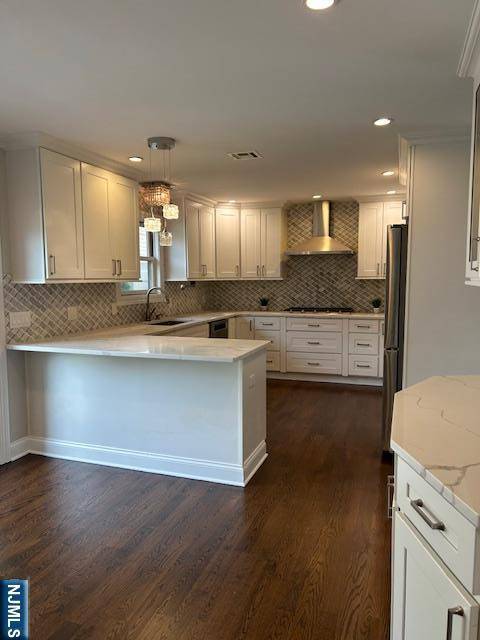 Paramus, NJ 07652,31 Broad AVE