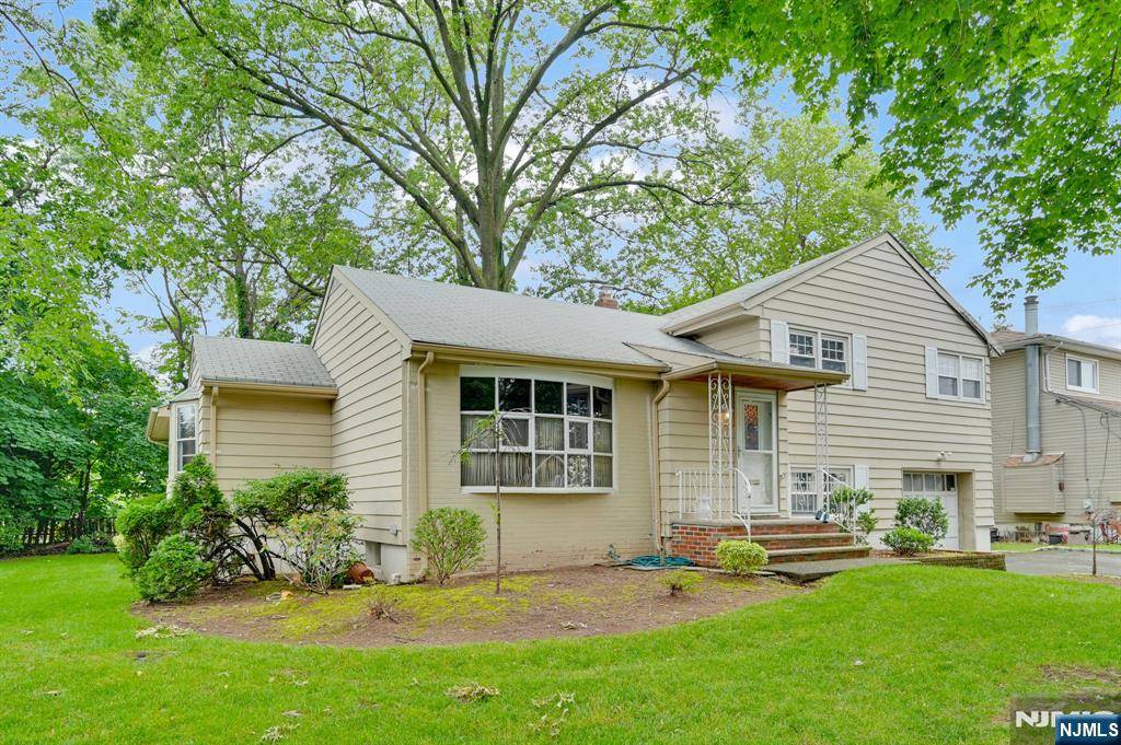 Fair Lawn, NJ 07410,0-04 Pine AVE