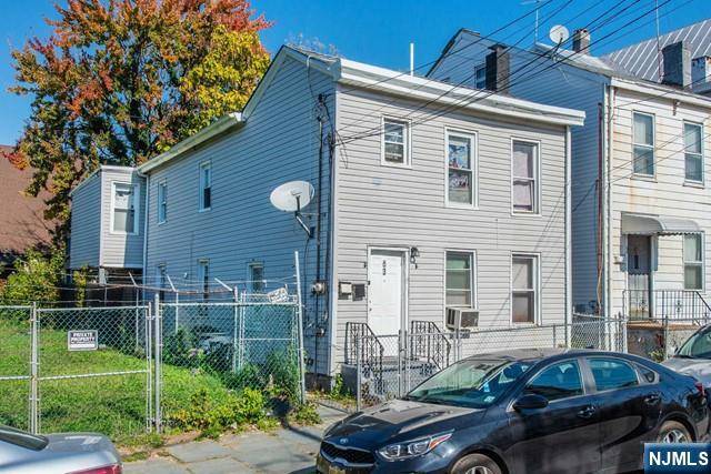 Paterson, NJ 07501,63 Pearl ST