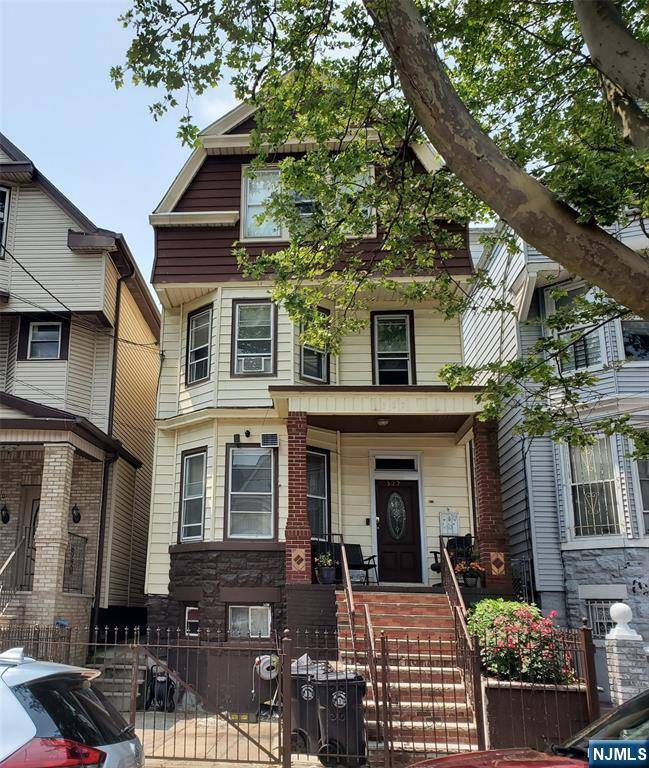 Newark, NJ 07104,322 Clifton AVE
