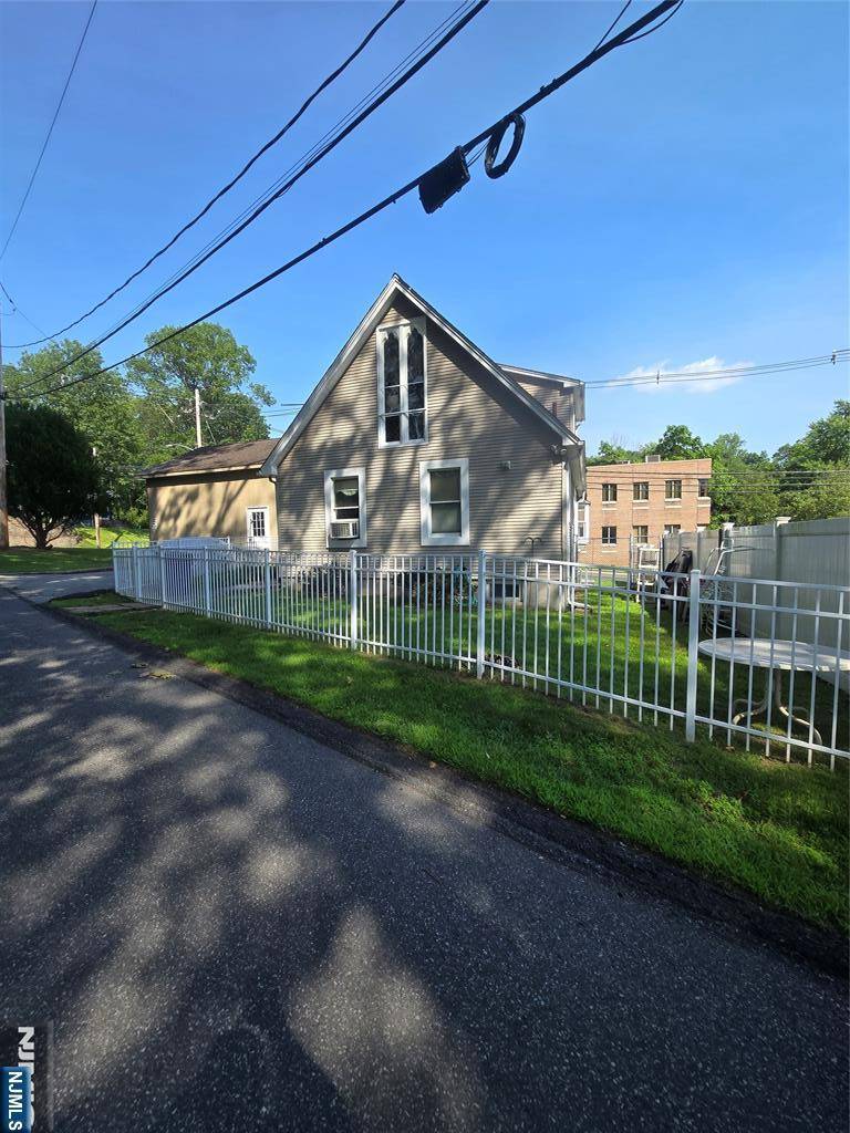 Norwood, NJ 07648,53 Broad ST