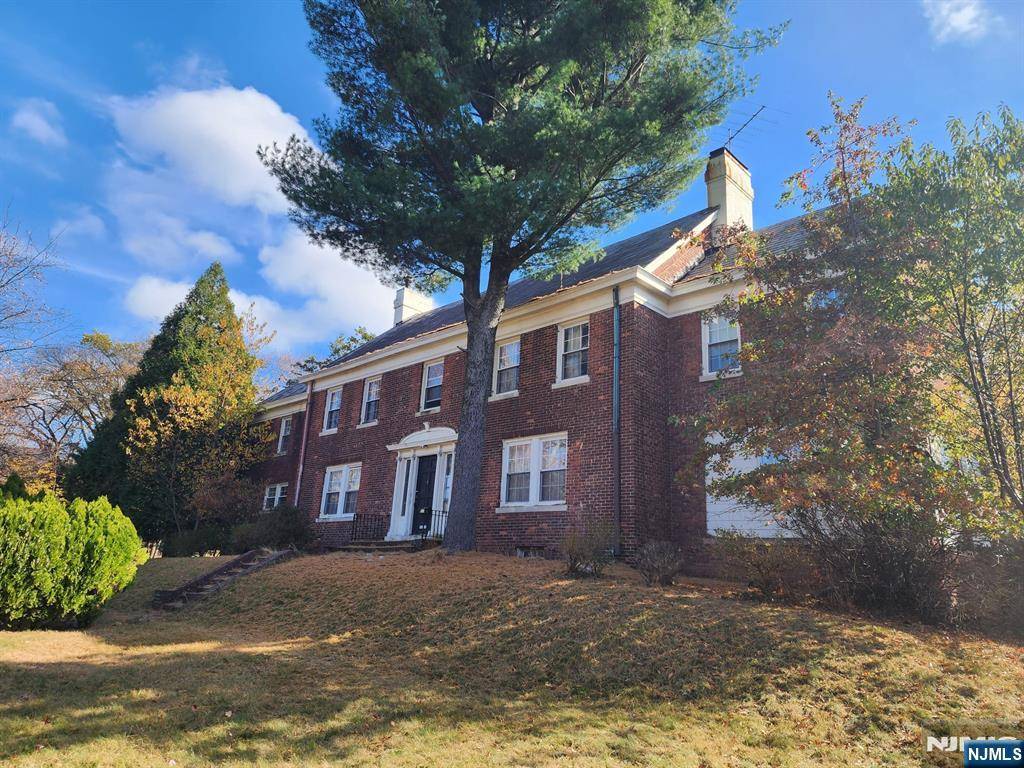 South Orange Village, NJ 07079,324 Scotland RD
