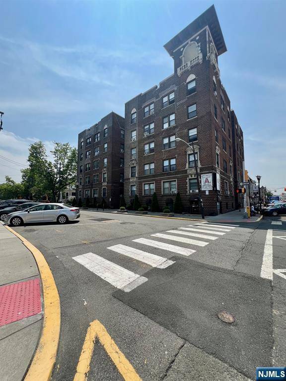 North Bergen, NJ 07047,435 79th ST #106