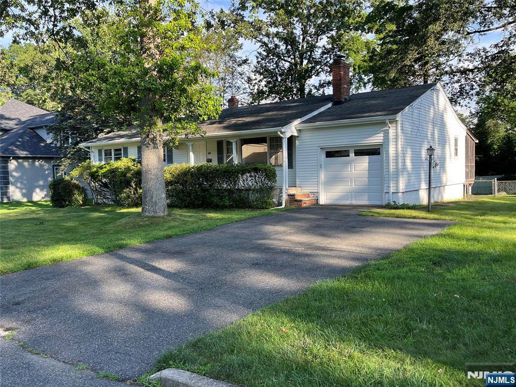Park Ridge, NJ 07656,244 Capri TER