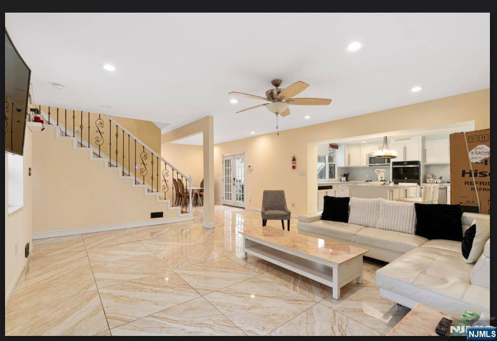 Teaneck, NJ 07666,234 Liberty RD