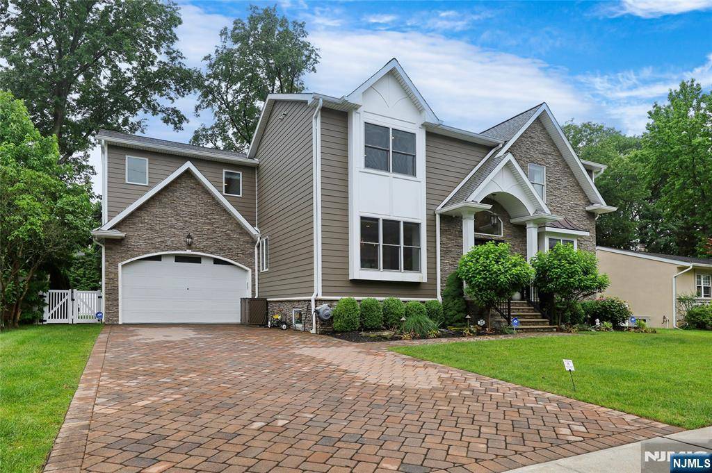 Cresskill, NJ 07626,62 Merritt AVE
