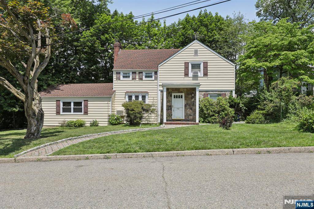 Teaneck, NJ 07666,731 Wendel PL