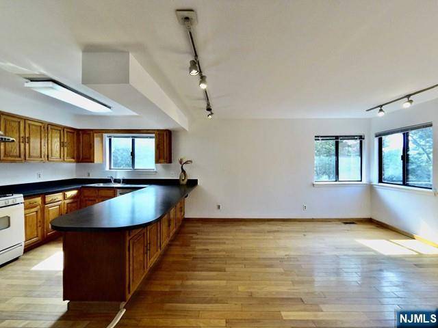 Secaucus, NJ 07094,380 Whimbrel LN #380