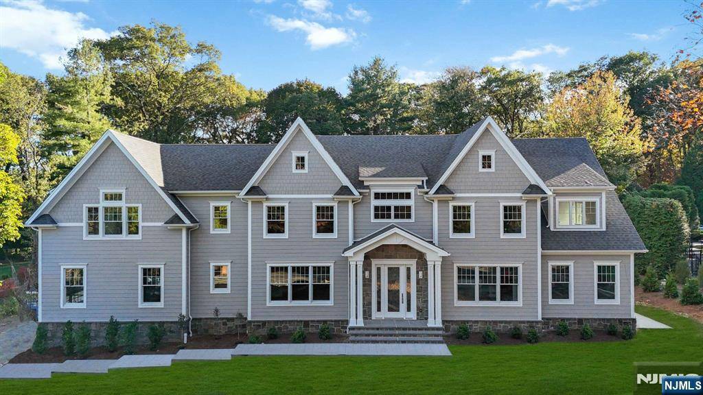 Wyckoff, NJ 07481,520 Clinton AVE