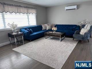 Garfield, NJ 07026,123 Belmont AVE #1st Floor